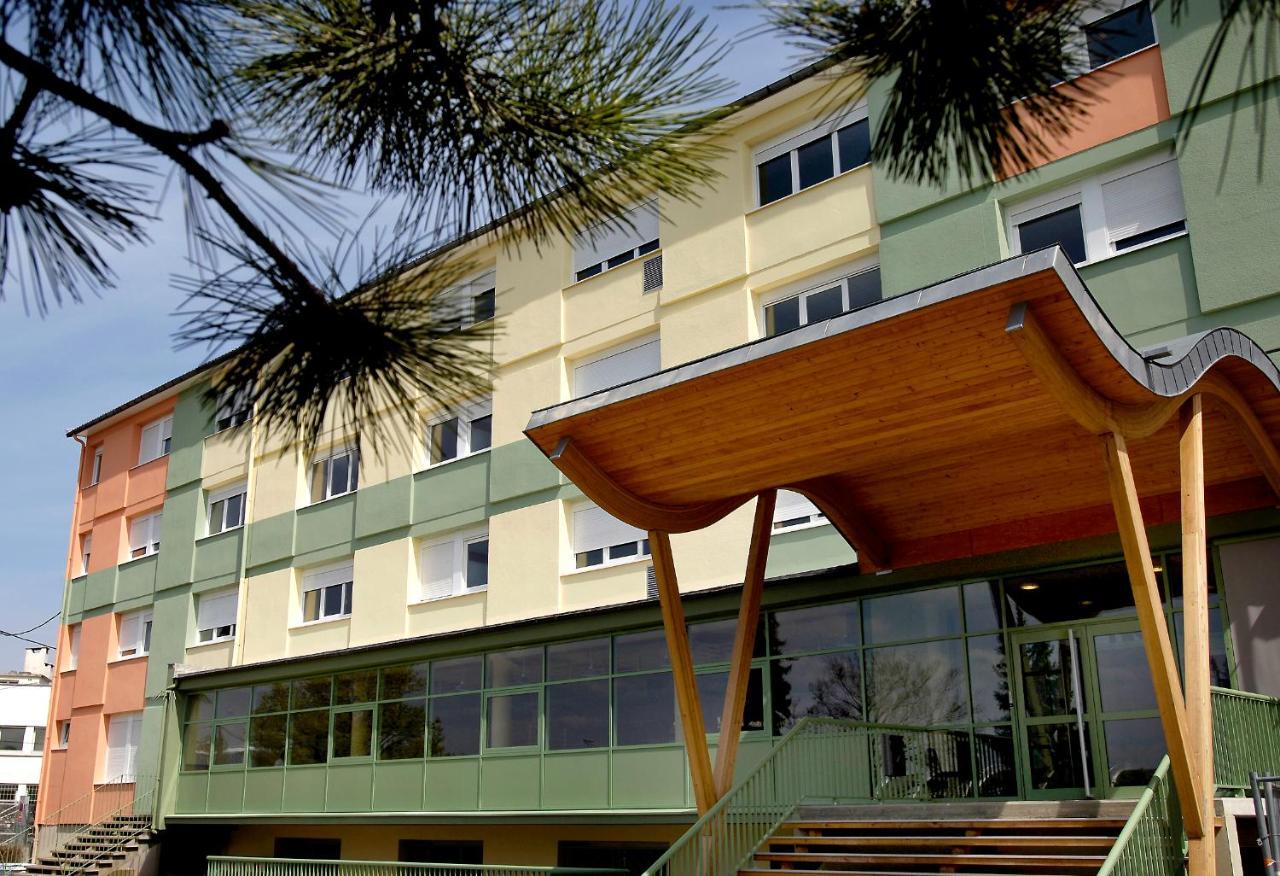 ホテル Ethic Etapes Dijon Accueil 24H24 Et Parking Gratuit エクステリア 写真